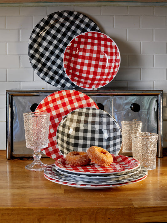 Gingham Dinnerware
